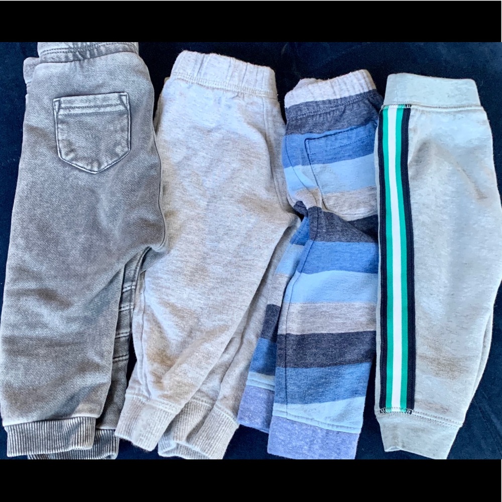Toddler sweatpants lot size 6-12 mos old navy